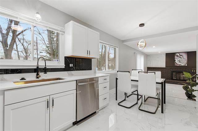 Builiding view twelve for 29985 Spring River, Southfield, MI. 48076