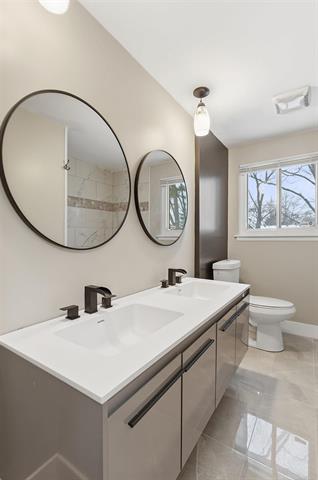 Builiding view twenty two for 29985 Spring River, Southfield, MI. 48076