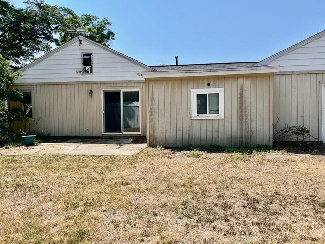 Builiding view nineteen for 1440 Brooks, Muskegon, MI. 49442