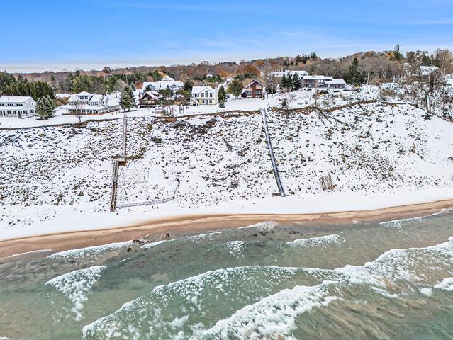 Builiding view forty five for 6679 Dunecrest, Ludington, MI. 49431