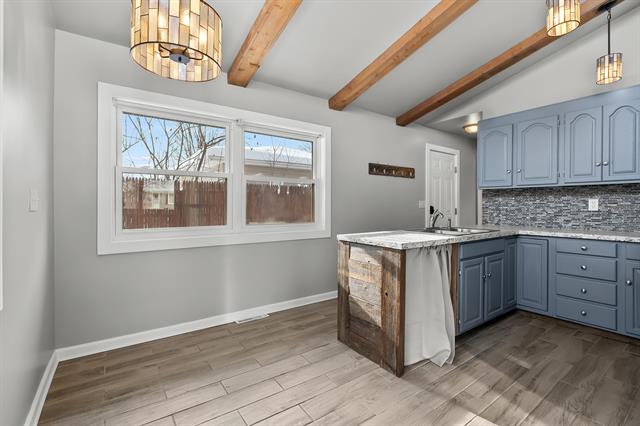 Builiding view nine for 3909 Alamo, Kalamazoo, MI. 49006