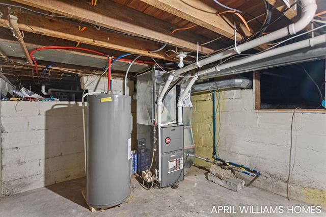 Builiding view twenty three for 243 14Th, Holland, MI. 49423