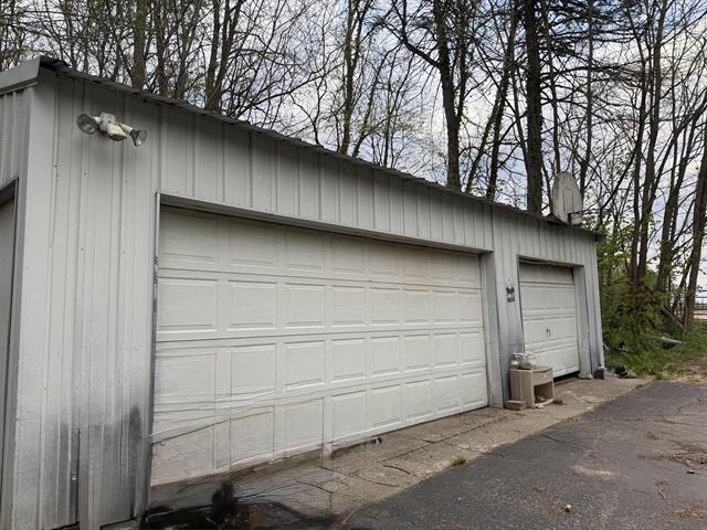 Builiding view twenty for 18300 14 Mile, Battle Creek, MI. 49014