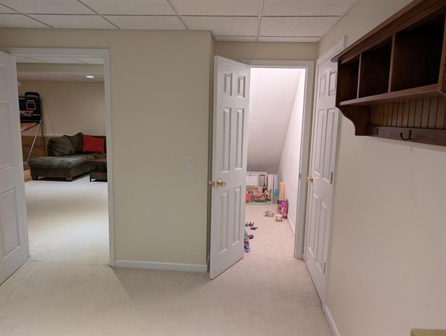 Builiding view fifty five for 1040 Robinhood, Muskegon, MI. 49445