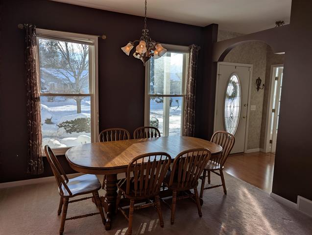 Builiding view nineteen for 1040 Robinhood, Muskegon, MI. 49445