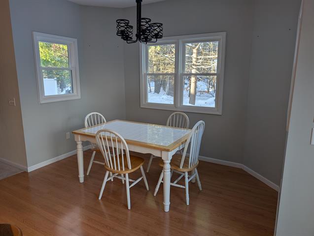 Builiding view seventeen for 1040 Robinhood, Muskegon, MI. 49445