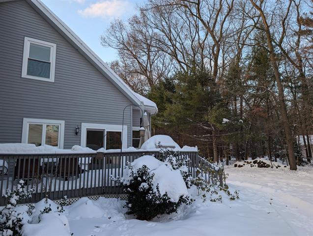 Builiding view sixty six for 1040 Robinhood, Muskegon, MI. 49445