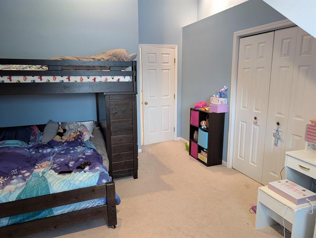 Builiding view thirty six for 1040 Robinhood, Muskegon, MI. 49445