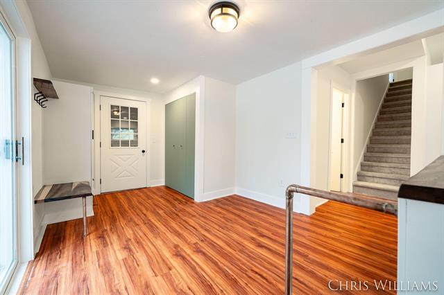 Builiding view nine for 402 Clinton, Hastings, MI. 49058