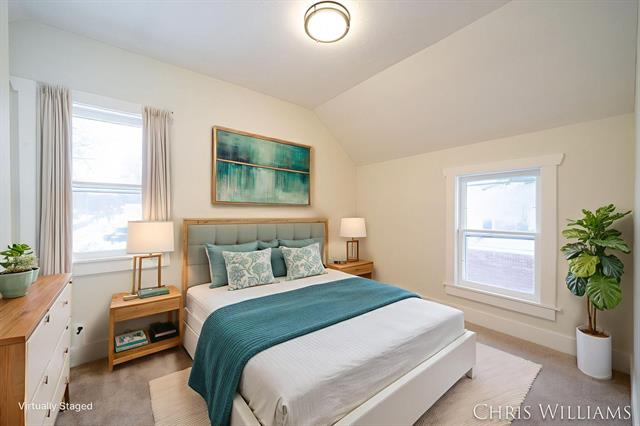 Builiding view twenty five for 402 Clinton, Hastings, MI. 49058