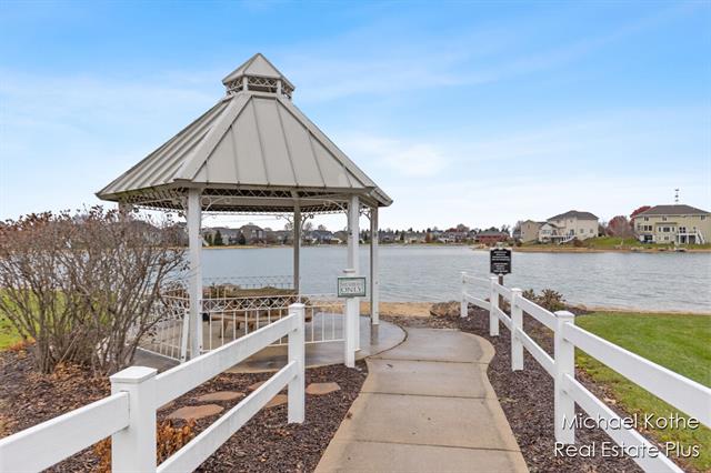 Builiding view forty for 7443 Watermark, Allendale, MI. 49401