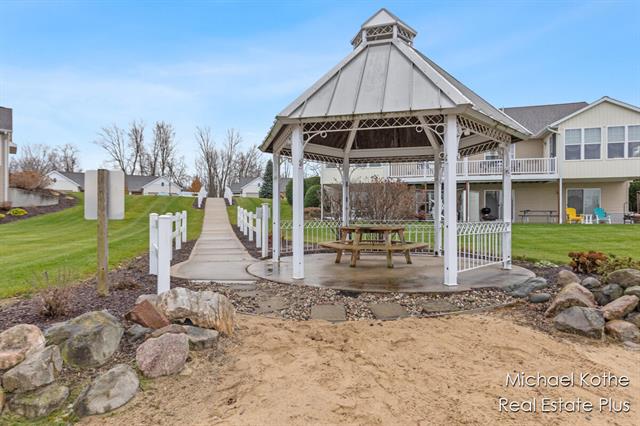 Builiding view thirty nine for 7443 Watermark, Allendale, MI. 49401