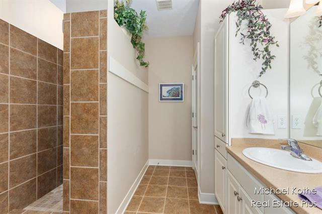 Builiding view twenty two for 7443 Watermark, Allendale, MI. 49401