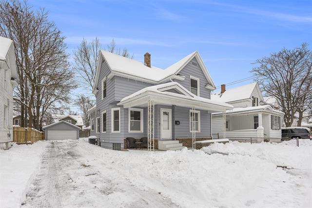 front view for 94 W 17Th Street, Holland, Mi. 49423