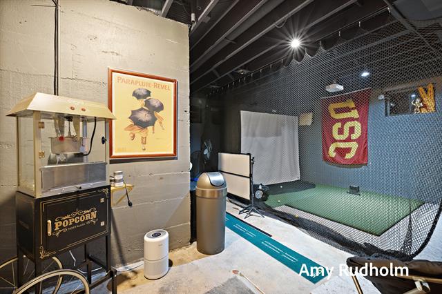 Builiding view ninety nine for 522 River, Spring Lake, MI. 49456