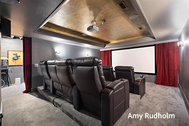 Builiding view ninety seven for 522 River, Spring Lake, MI. 49456