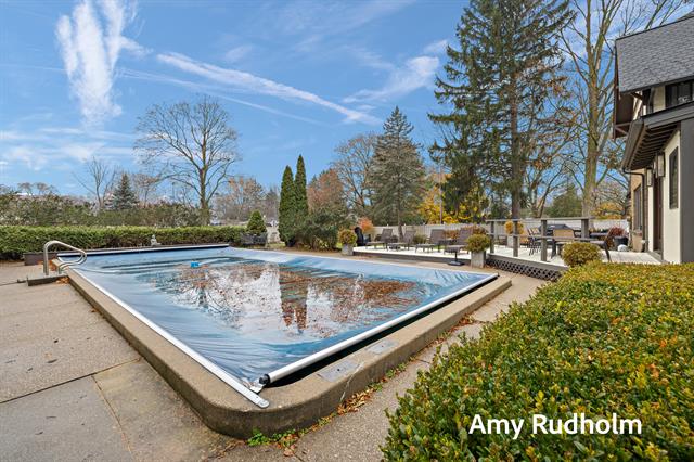 Builiding view one hundred one for 522 River, Spring Lake, MI. 49456