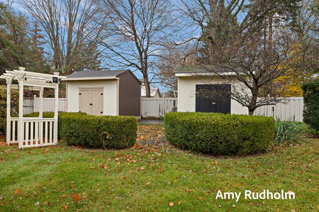 Builiding view one hundred seven for 522 River, Spring Lake, MI. 49456