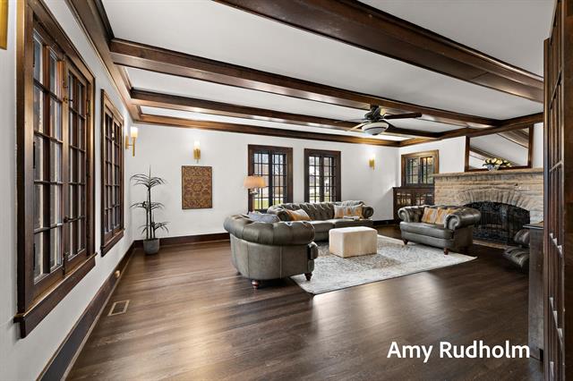 Builiding view seventeen for 522 River, Spring Lake, MI. 49456