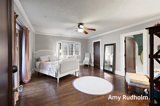 Builiding view seventy six for 522 River, Spring Lake, MI. 49456