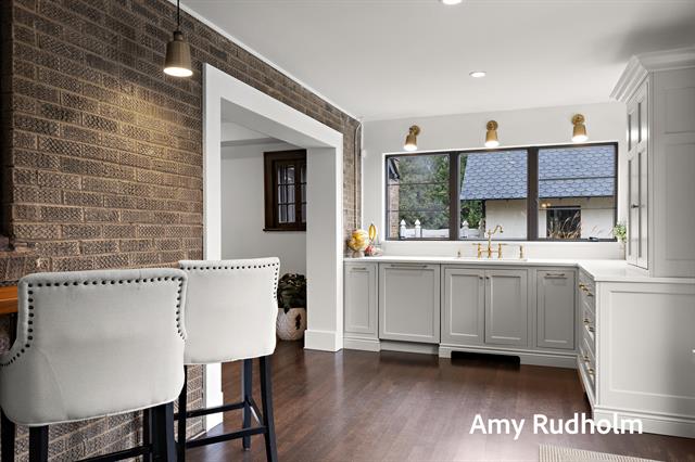 Builiding view thirty one for 522 River, Spring Lake, MI. 49456