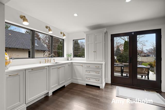 Builiding view thirty two for 522 River, Spring Lake, MI. 49456