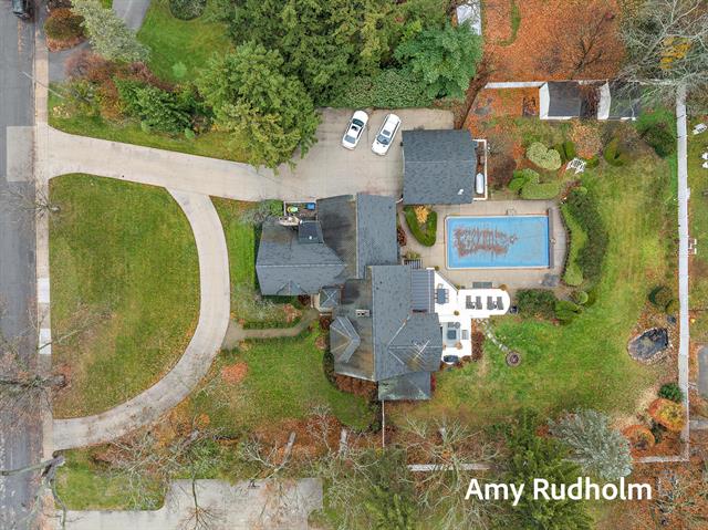 Builiding view two for 522 River, Spring Lake, MI. 49456