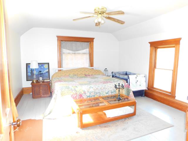 Builiding view eighteen for 69217 51St, Lawrence, MI. 49064