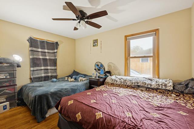 Builiding view eighteen for 1325 32Nd, Wyoming, MI. 49509