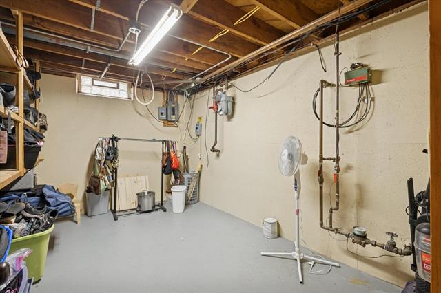 Builiding view thirty two for 1325 32Nd, Wyoming, MI. 49509