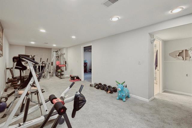 Builiding view twenty nine for 1325 32Nd, Wyoming, MI. 49509