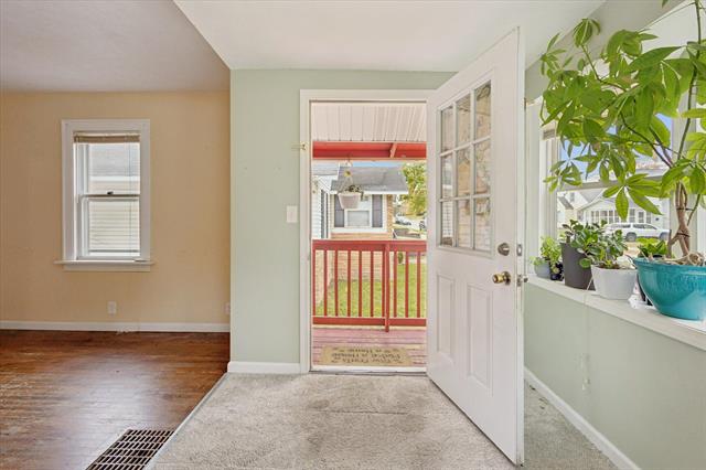 Builiding view three for 1658 Federal, Wyoming, MI. 49509