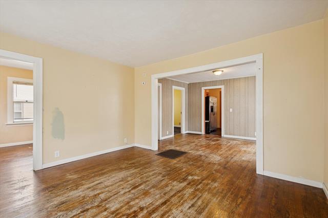 Builiding view twelve for 1658 Federal, Wyoming, MI. 49509