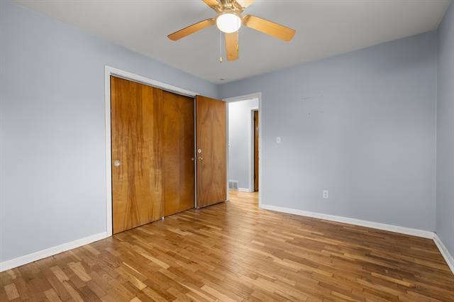 Builiding view fifteen for 109 Golden, Battle Creek, MI. 49015