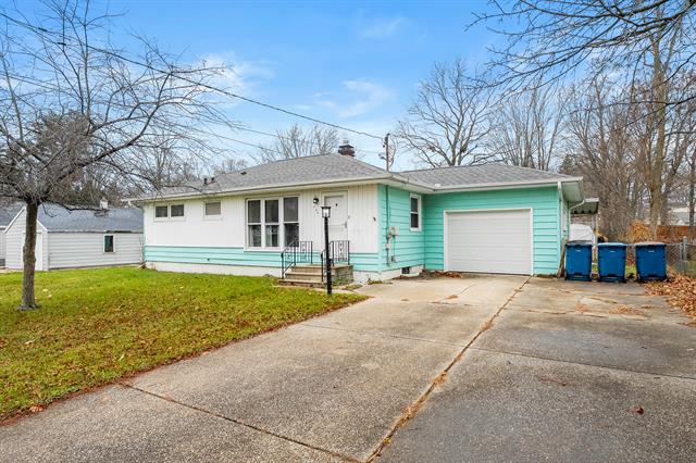 Builiding view twenty for 109 Golden, Battle Creek, MI. 49015