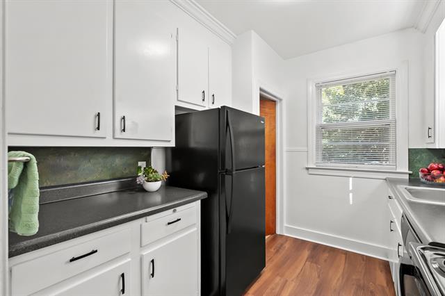 Builiding view eleven for 115 Monroe, Kalamazoo, MI. 49006