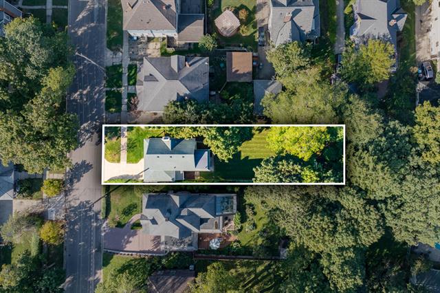 Builiding view thirty five for 115 Monroe, Kalamazoo, MI. 49006