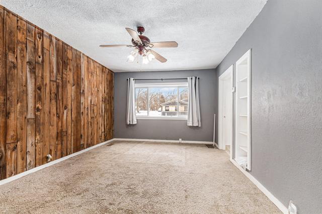 Builiding view eight for 33 Fuller, Saranac, MI. 48881