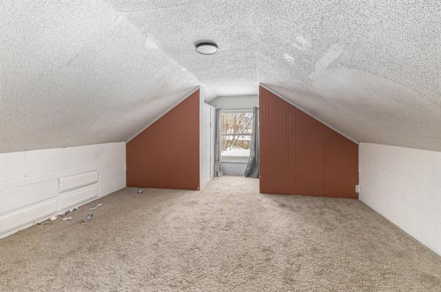 Builiding view eleven for 33 Fuller, Saranac, MI. 48881