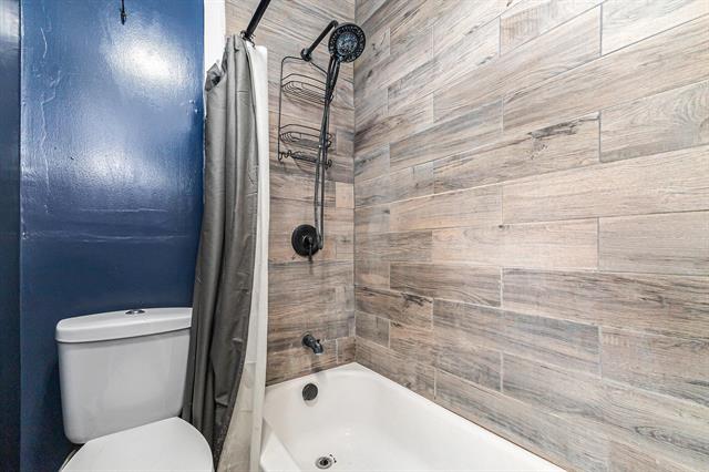 Builiding view six for 33 Fuller, Saranac, MI. 48881