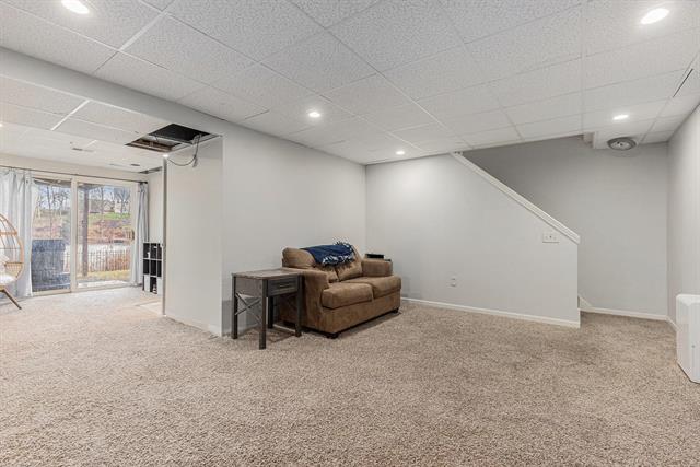 Builiding view nineteen for 2219 Maguire, Grand Rapids, MI. 49525