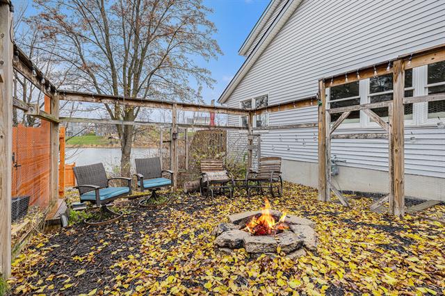 Builiding view twenty six for 2219 Maguire, Grand Rapids, MI. 49525