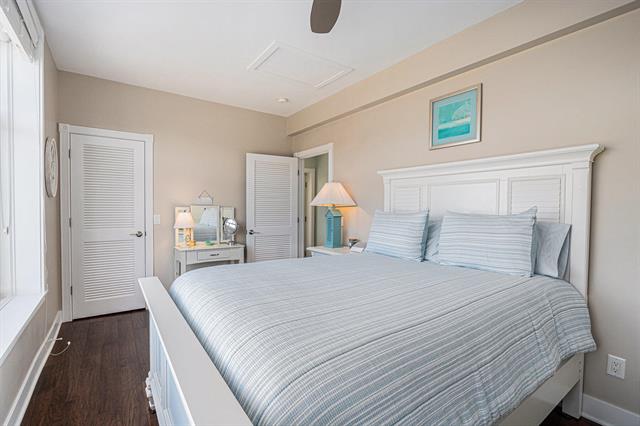 Builiding view eight for 259 Kalamazoo, South Haven, MI. 49090