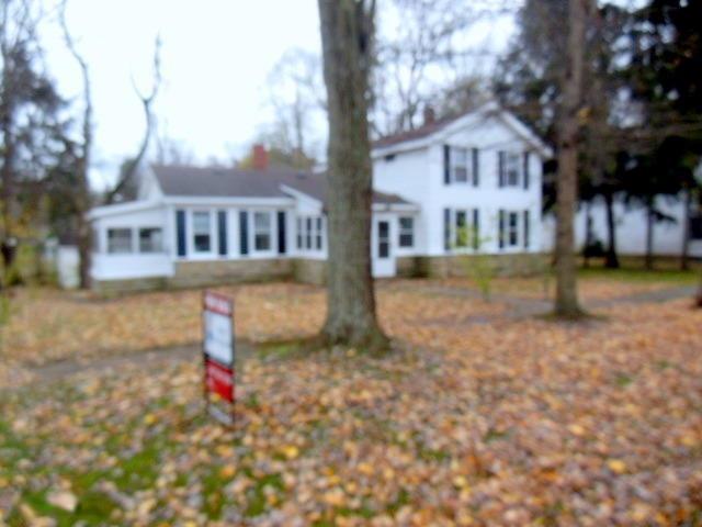 front view for 330 E James Street, Lawrence, Mi. 49064