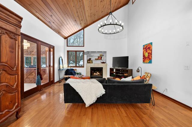 Builiding view eight for 18630 Fruitport, Spring Lake, MI. 49456