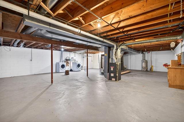 Builiding view fifty five for 18630 Fruitport, Spring Lake, MI. 49456