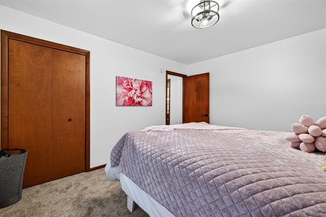 Builiding view forty four for 18630 Fruitport, Spring Lake, MI. 49456