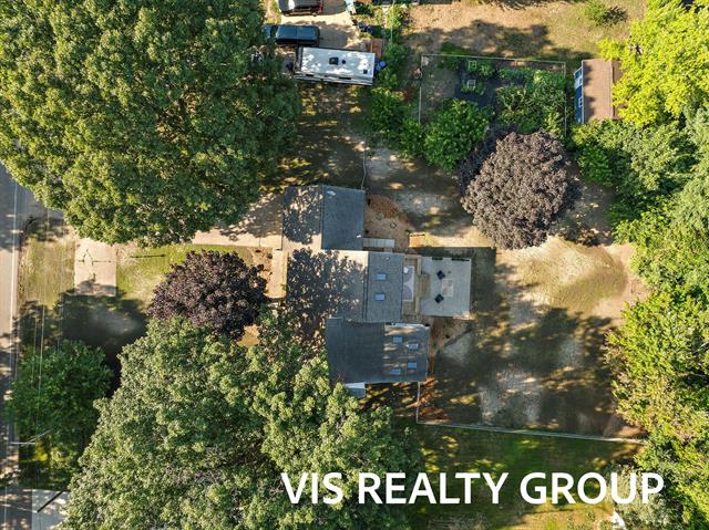 Builiding view sixty nine for 18630 Fruitport, Spring Lake, MI. 49456