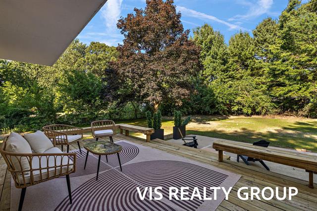 Builiding view sixty for 18630 Fruitport, Spring Lake, MI. 49456