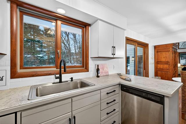 Builiding view thirty one for 18630 Fruitport, Spring Lake, MI. 49456